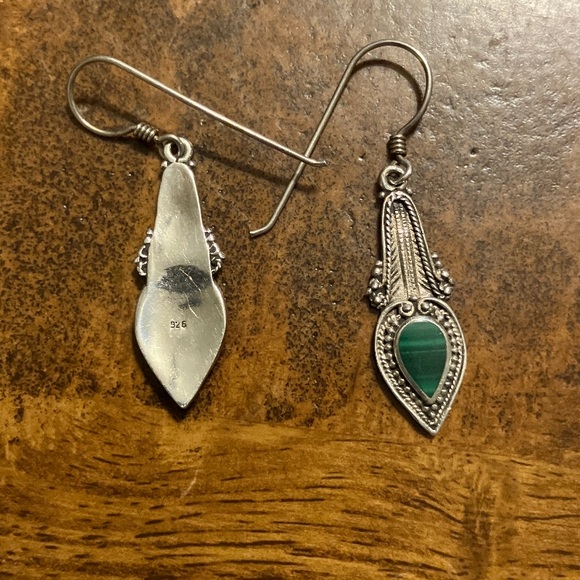 Ornate 925 Sterling Silver Malachite Teardrop Dangle Earrings - Picture 3 of 4